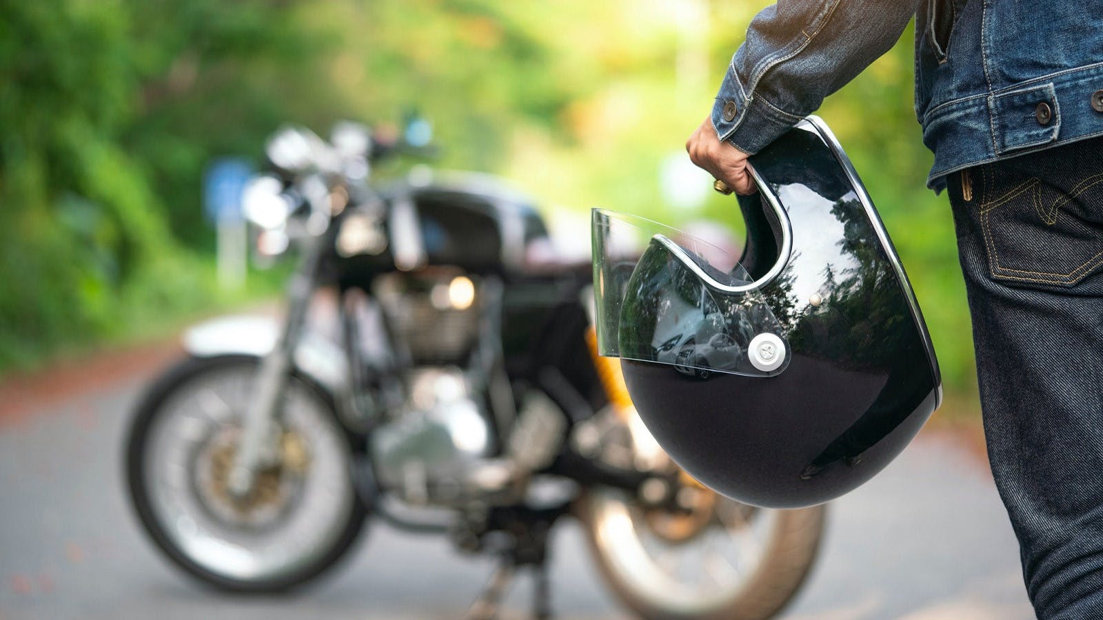 Nederlandse snelweg vanuit de lucht