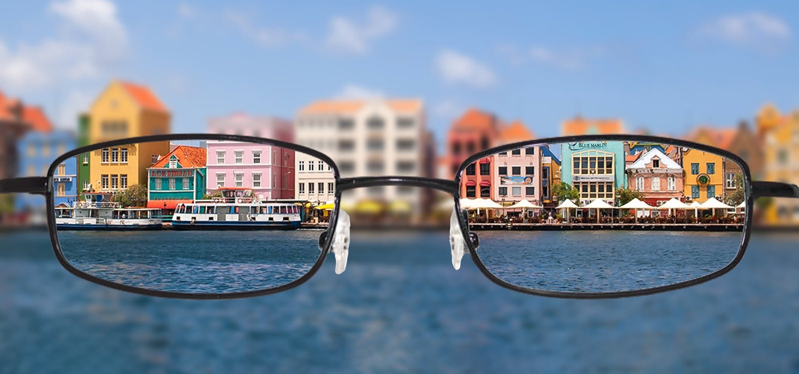 Kijkend door een bril naar de kade
